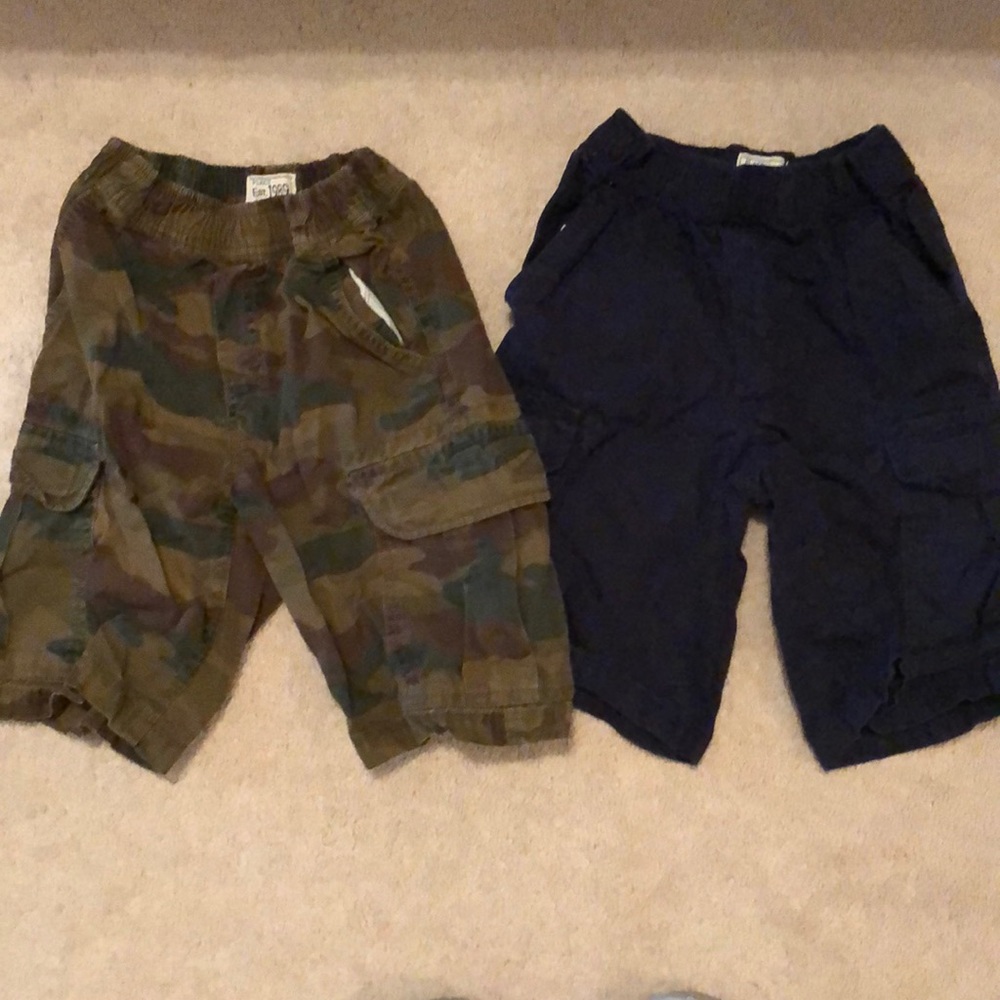 Boys Cargo shorts size 7